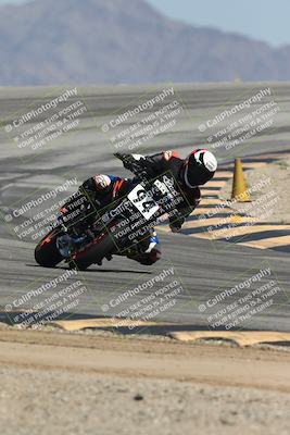 media/Oct-02-2025-Racers Edge (Thu) [[2c91cb6ab3]]/2-A Group/Session 5-Turn 12 (130pm)/